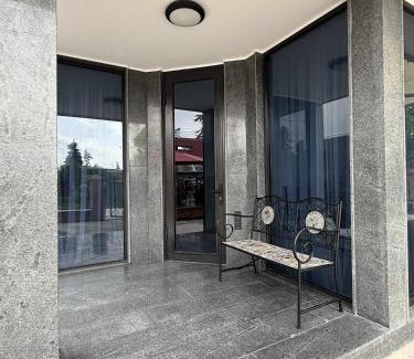 Ureki Casa | Hotel Edelweiss