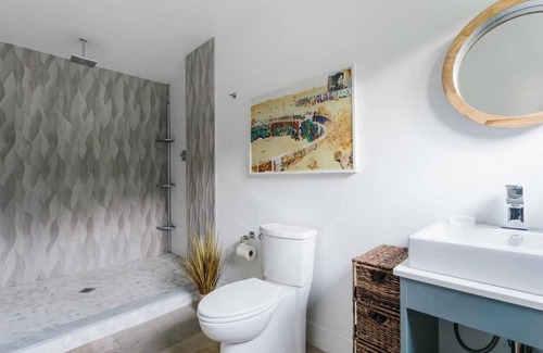 Warm Sands Hotel | Hotel El Cid by Avantstay 16 OCC Full Hotel Buyout in Palm Springs w/ Pool!