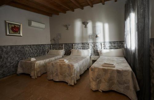 Candeleda Hotel | Hotel El Mirlo Blanco