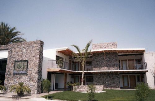 Ezequiel Montes Casa | Hotel EL Porvenir