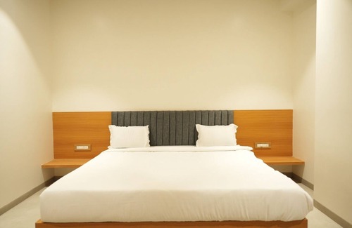 Nashik Hotel | Hotel Elite