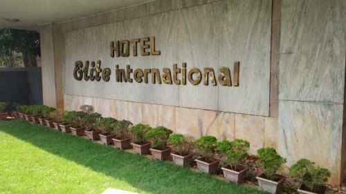 Thrissur Hotel | Hotel Elite International