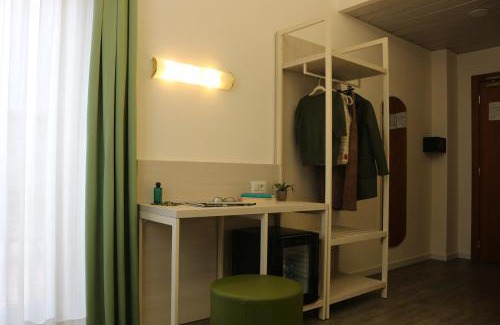 Pero Hotel | Hotel Embassy