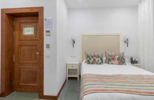 Santa Cruz de la Palma Hotel | Hotel Emblemático Holiday Time