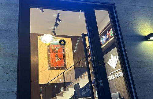 Pristina Apartamento | Hotel Europa Prishtine