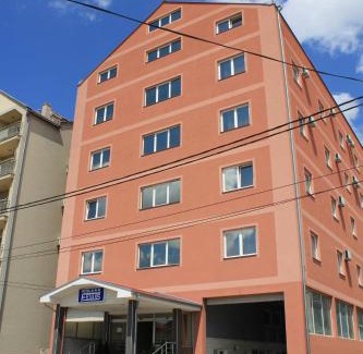 Pozarevac Hotel | Hotel Feniks Požarevac
