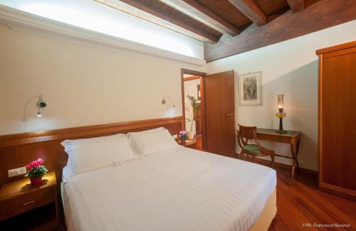 Cagliari Hotel | Hotel Flora