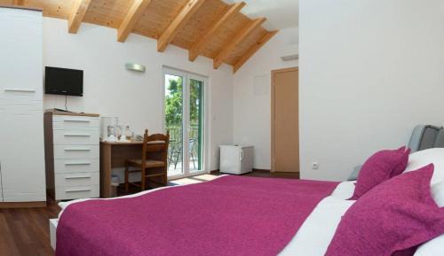 Milna Hotel | Hotel Fortuna