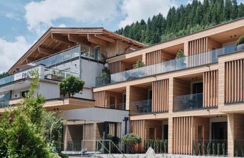 Schonbach Cama Y Desayuno | Hotel Garni Pinzgau, Fabian Hüttl