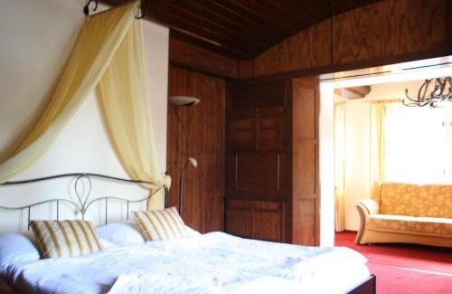 Celadna Hotel | Hotel & Garden U Holubů