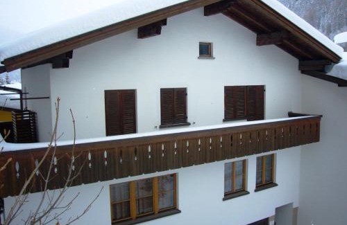 Sankt Anton am Arlberg Casa | Hotel Garni Almjur