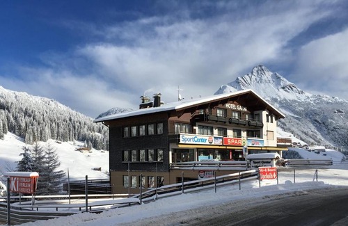 Schroecken Hotel | Hotel Garni