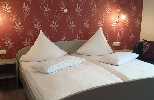 Kronach Cama Y Desayuno | Hotel Garni Försterhof