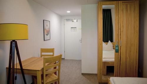 Munchen District Cama Y Desayuno | Hotel Garni Fischerfleck in Ismaning near Munich