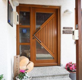 Otigheim Casa | Hotel Garni KAMBEITZ