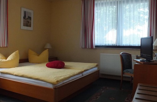 Mahlsdorf Hotel | Hotel Gasthof Zum Ziehbrunnen