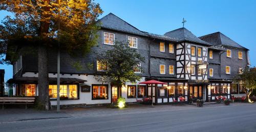 Neuastenberg Casa | Hotel Gasthof zur Post