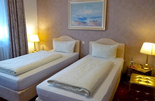 Kurpark Hotel | Hotel Geissler