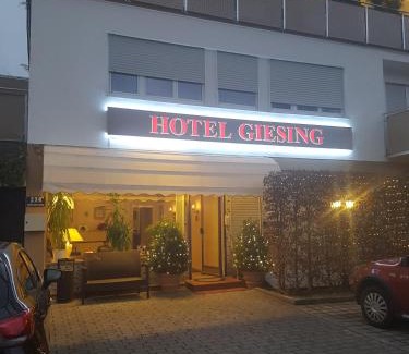 Balanstraße-West Casa | Hotel Giesing