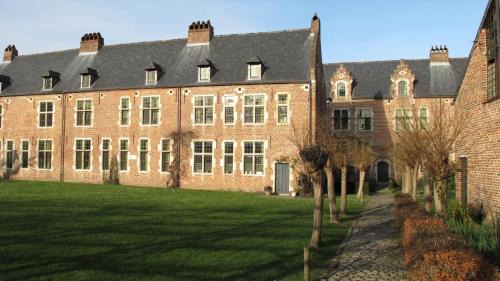 Leuven Cama Y Desayuno | Hotel Guesthouse Begijnhof