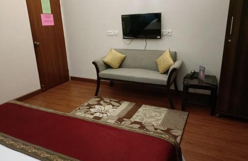 Gulberg Casa | Hotel Gulberg Grand