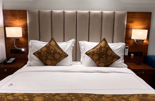 Paonta Sahib Hotel | Hotel Guru Surbhi