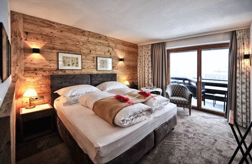 Lech am Arlberg Hotel | Hotel Haldenhof