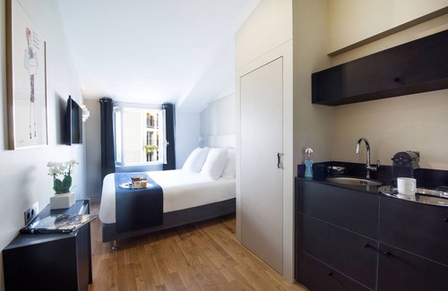 Champs-Elysees Hotel | Hotel Helzear Etoile