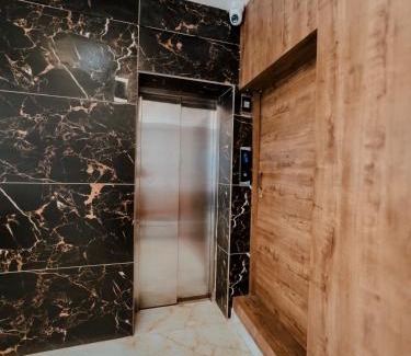 Adyar Apartamento | Hotel Heraa Inn