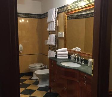Rione II Trevi Hotel | Hotel Hiberia