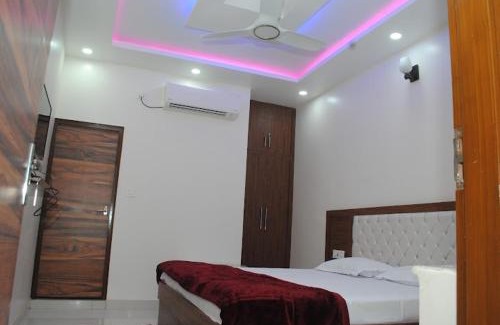 Bulandshahr Cama Y Desayuno | Hotel Highway inn