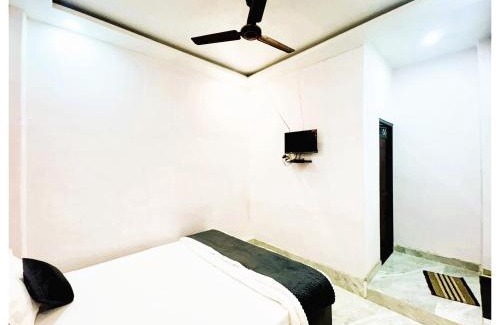 Sarnath Casa | Hotel HKG Homestay Varanasi Near Kashi Vishwanath Temple