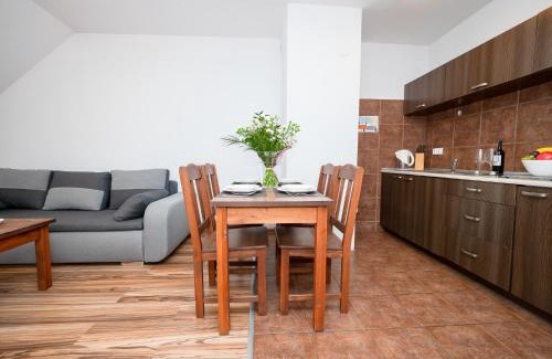 Boleslawow Apartamento | Hotel i Apartamenty pod Śnieżnikiem