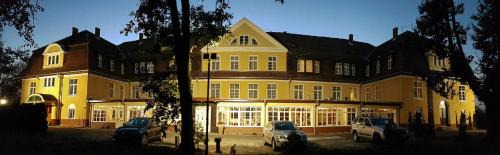 Zary Hotel | Hotel i Restauracja Chopin