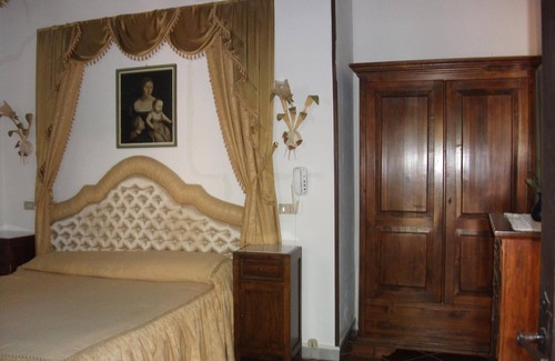 Colle di Val d'Elsa Hotel | Hotel Il Pietreto