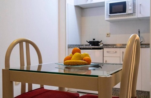 Mairena del Aljarafe Hotel | Apartamento 3 pax / Doble sofá cama