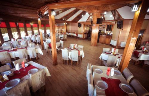 Tulcea Hotel | Hotel Insula
