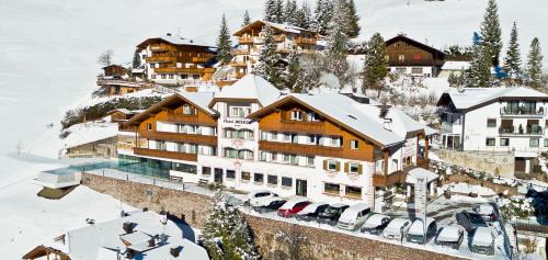 Santa Cristina Val Gardena Hotel | Hotel Interski