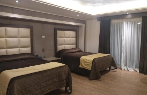 Jimenez Hotel | Hotel Jiménez Plaza