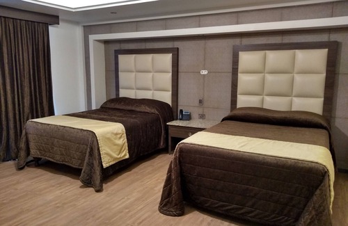 Jimenez Hotel | Hotel Jimenez Plaza