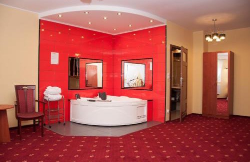 Brzozie Hotel | Hotel Kalchem