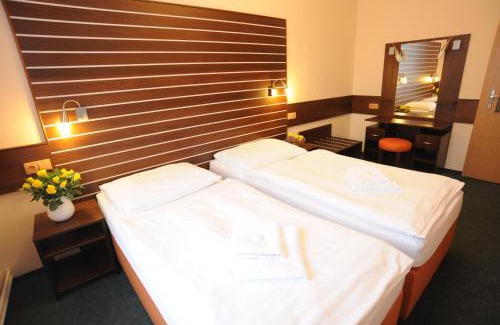 Turnov Hotel | Hotel Karel IV.