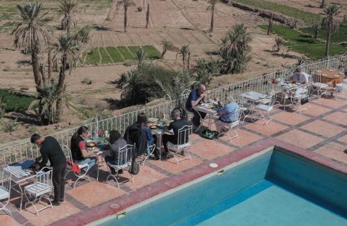Nekob Cama Y Desayuno | Hotel Kasbah Ennakhile