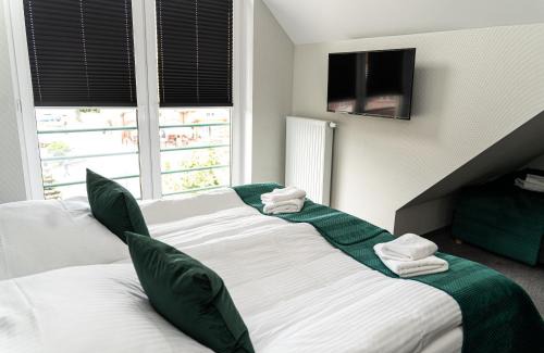 Czersk Hotel | Hotel KAVKA & Restauracja