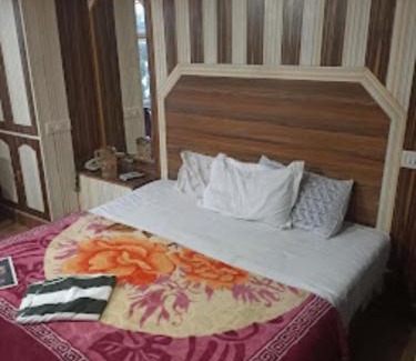 Shimla Hotel | Hotel King Palace ടhimla