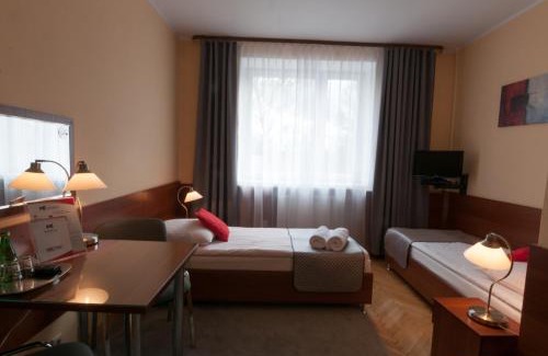 Skarzysko-Kamienna Hotel | Hotel Komes