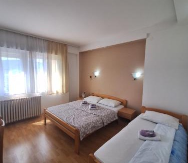 Trstenik Hotel | Hotel Konaciste Trstenik