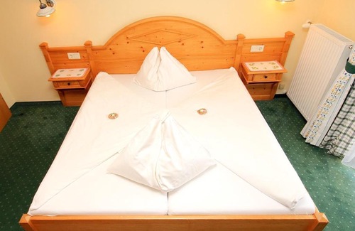 Tauplitz Hotel | Hotel Kreutzer