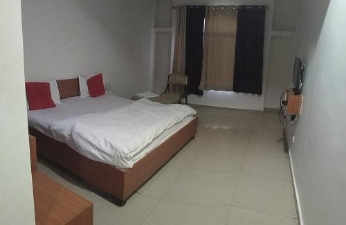 Pardi Casa | Hotel Krishna Guesthouse