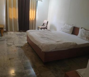 Pardi Casa | Hotel Krishna Guesthouse